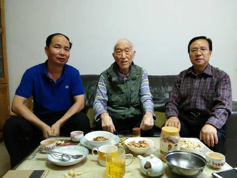 05财神捕鱼
看望李俊秀老师.jpg 05财神捕鱼
看望李俊秀老师.jpg